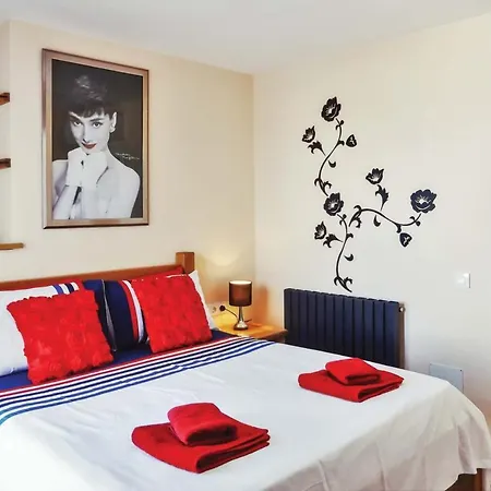 וילה Binibequer Vell Sleeps 14 Air Con Wifi *