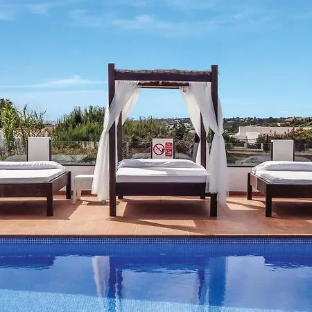 Vila Binibequer Vell Sleeps 14 Air Con Wifi *